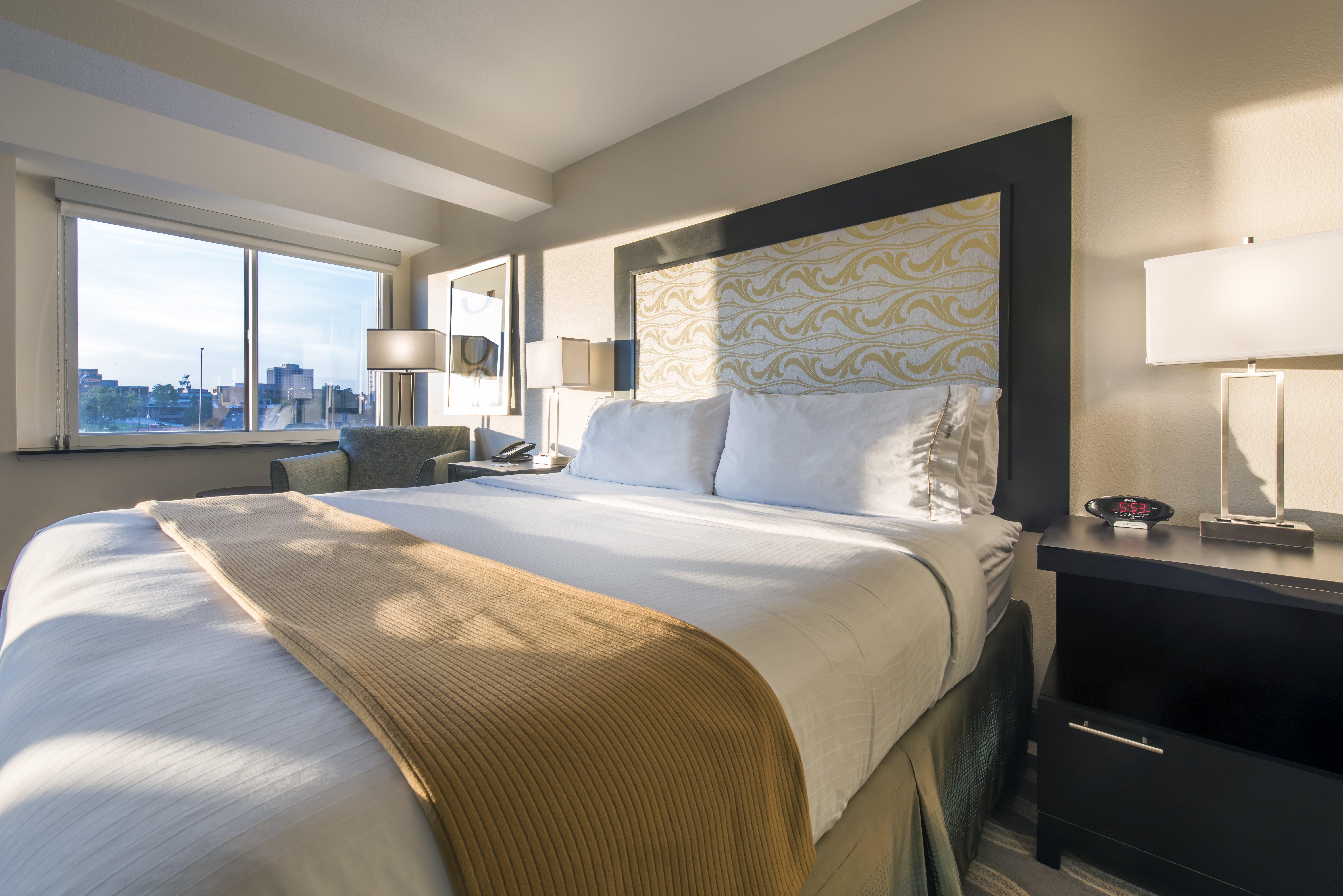 Holiday Inn Express & Suites Colorado Springs Central By Ihg Esterno foto