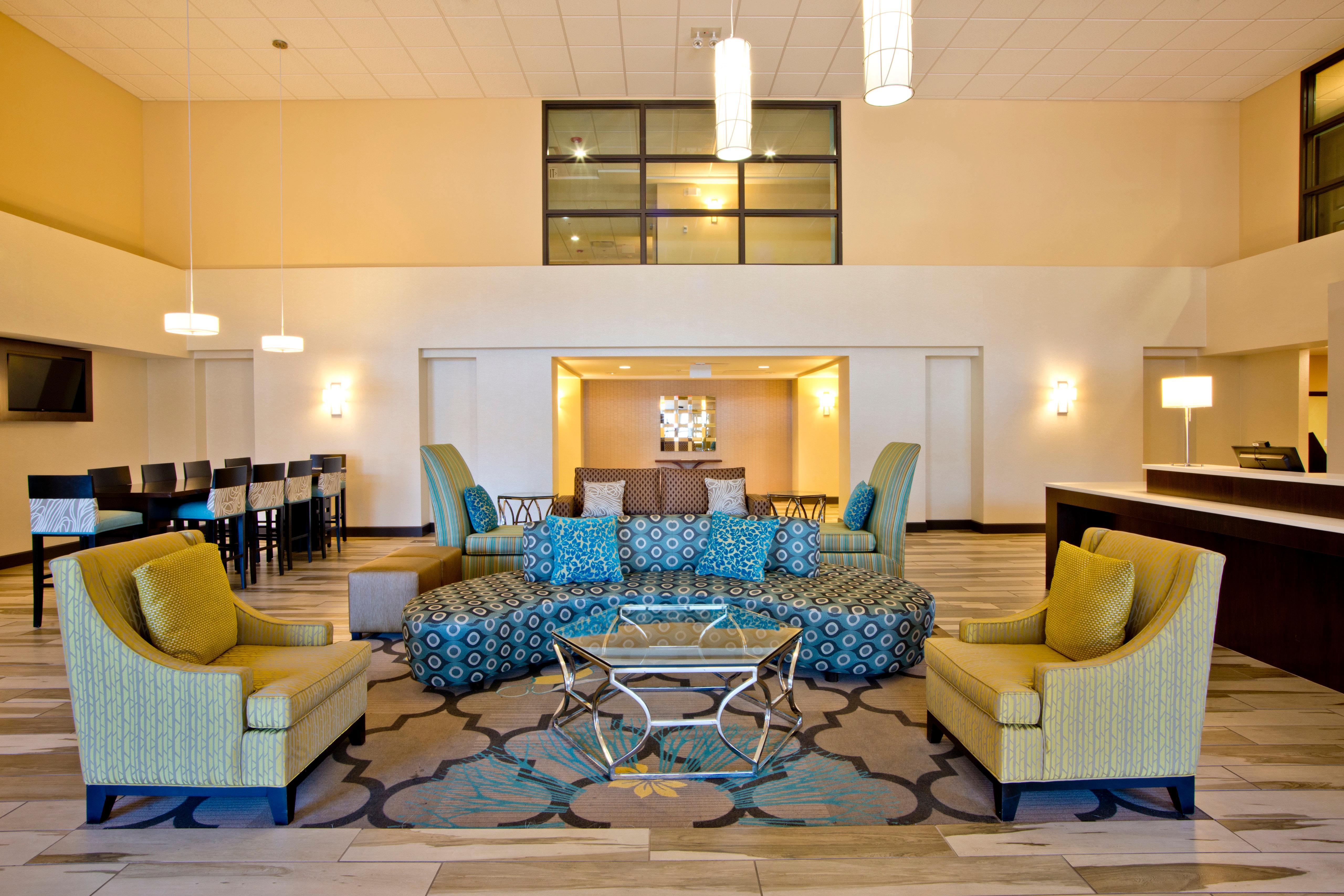 Holiday Inn Express & Suites Colorado Springs Central By Ihg Esterno foto
