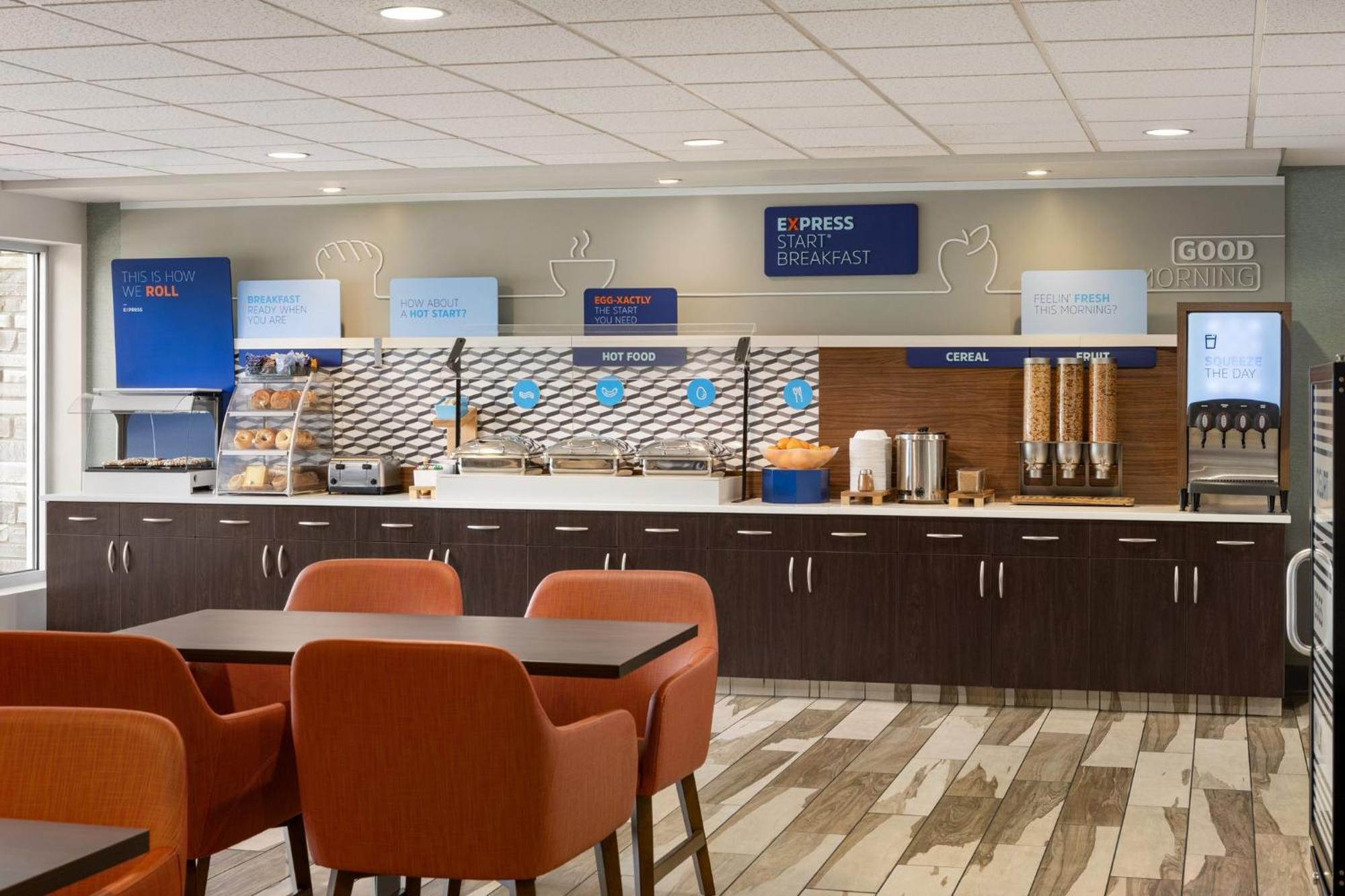 Holiday Inn Express & Suites Colorado Springs Central By Ihg Esterno foto