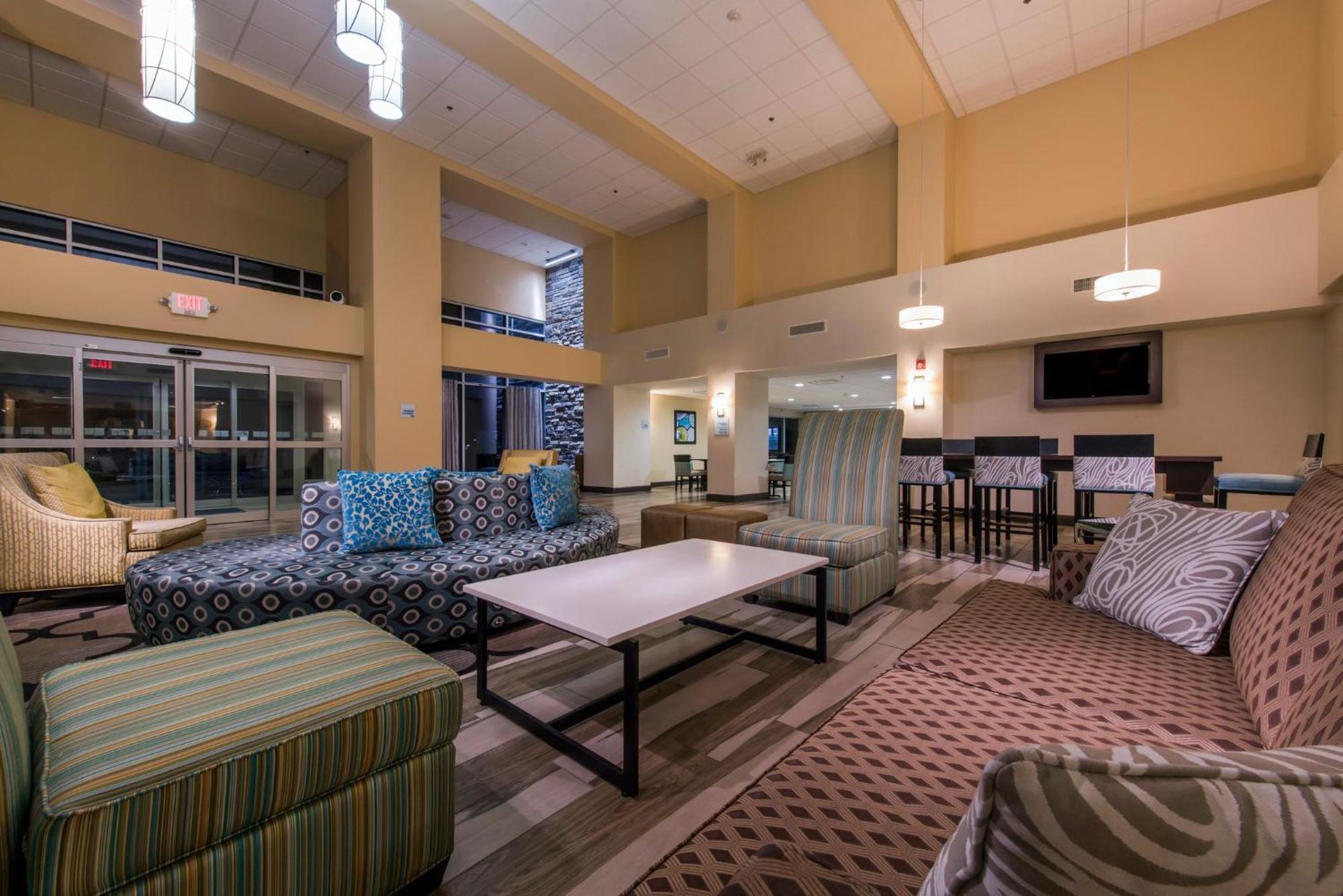 Holiday Inn Express & Suites Colorado Springs Central By Ihg Esterno foto